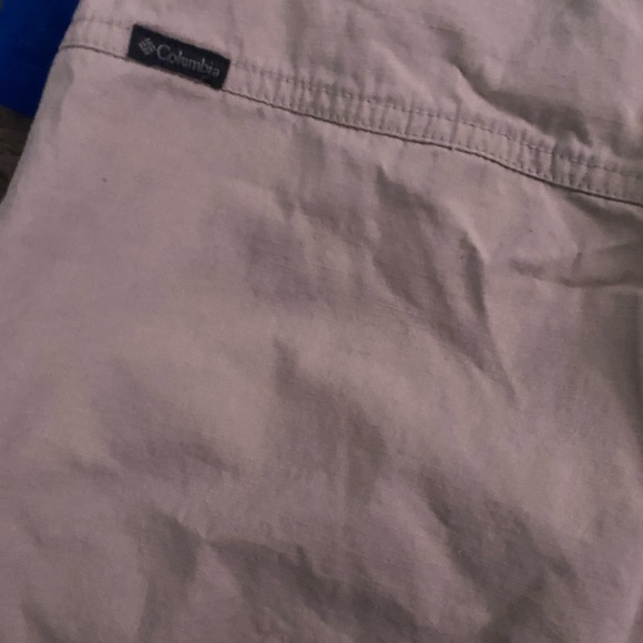 Womens shorts and tanktop  in good condition - Picture 3 of 7